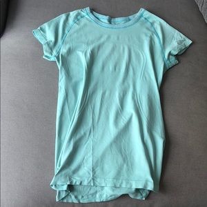 Lululemon turquoise blue running shirt - Size 8